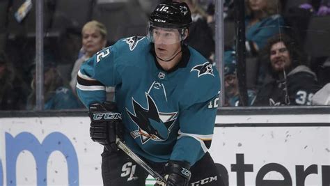 Pittsburgh Penguins acquire Patrick Marleau from Sharks