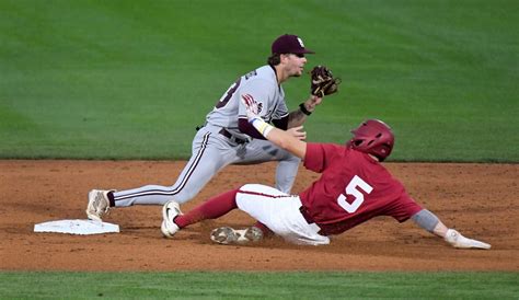 Mississippi State Bulldogs news: Huge series win, Super Bulldog Weekend