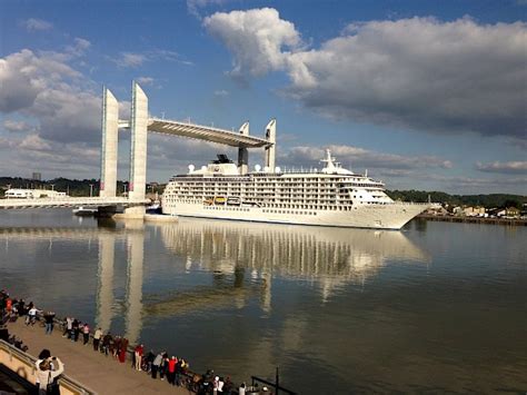 An easier access for larger ships into Bordeaux city center | Cruise Europe