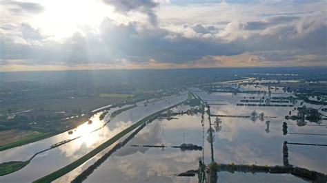 Man's body discovered as floodwater recedes in South Yorkshire | UK News | Sky News