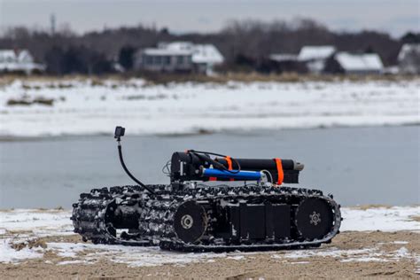 Amphibious Tracked Vehicles | Autonomous Military Robots & Crawlers