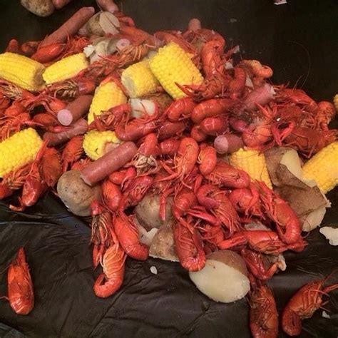 Crawfish - Live | Crawfish, Louisiana recipes, Live crawfish