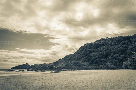 Praia Lopes Mendes beach on tropical island Ilha Grande Brazil. 15233194 Stock Photo at Vecteezy