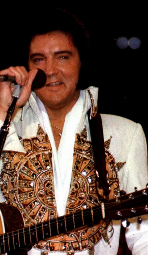 Emma Salazar Kabar: Elvis Presley 1977 Cbs Last Concert