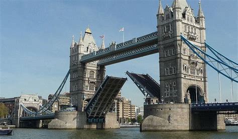 Bridges of London (Self Guided), London, England