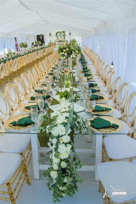 A Gorgeous Wedding With The Bride In Green Shweshwe - South African ...