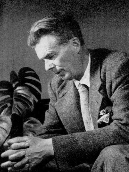 Aldous Huxley - Celebrity biography, zodiac sign and famous quotes