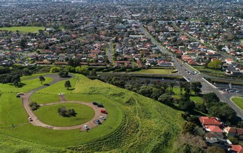 Housing respite for 5 Auckland suburbs - Inside Government NZ