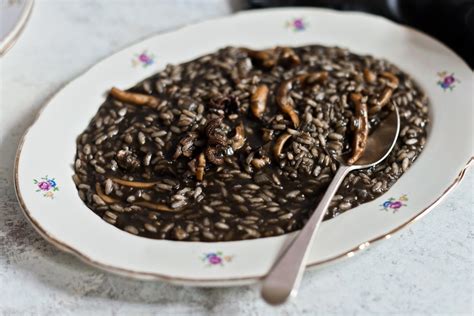 Squid Ink Risotto Recipe - Great Italian Chefs