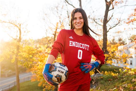 Get to know Endicott College soccer player Jackie Ruggiero - BVM Sports