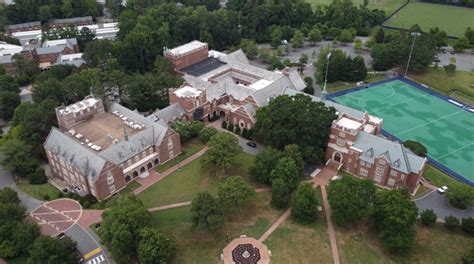 University of Richmond Aerial View - FLY4MUNCH