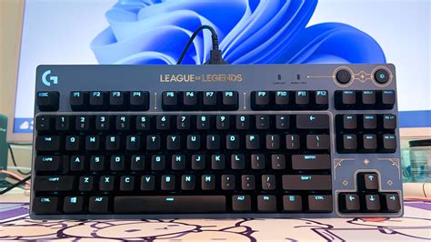 Logitech G PRO League of Legends Edition Mechanical Keyboard Review ...