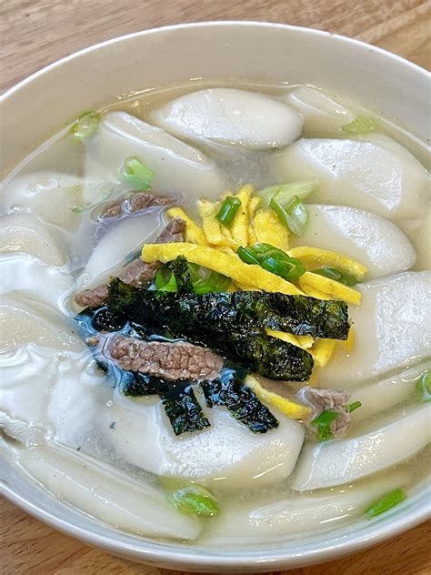 Rice Cake Soup (tteokguk) | LOVE KOREAN FOOD