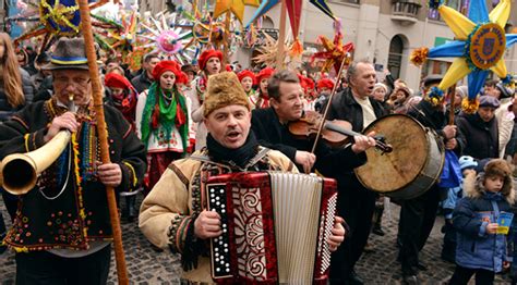 Guide to Christmas traditions in Ukraine - Guide me UA