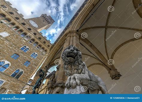 Loggia Dei Lanzi - Florence, Italy Stock Photo - Image of firenze, gods ...