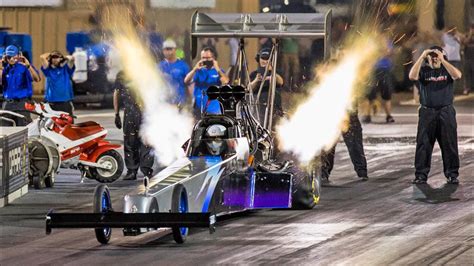 Top Fuel DRAGSTER - 4 Second MONSTER! - YouTube