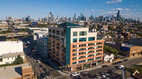 Hotels Near Bucktown | Hyatt Place Chicago/Wicker Park