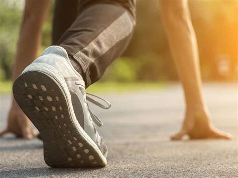 Top 10 Best Running Shoes for Flat Feet in 2024: Find Your Perfect Fit