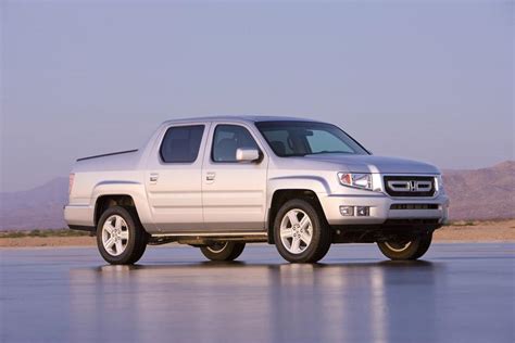 2010 Honda Ridgeline Specs, Price, MPG & Reviews | Cars.com