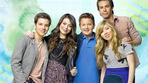 First Details on Paramount's 'iCarly' Revival (EXCLUSIVE) | DiscussingFilm