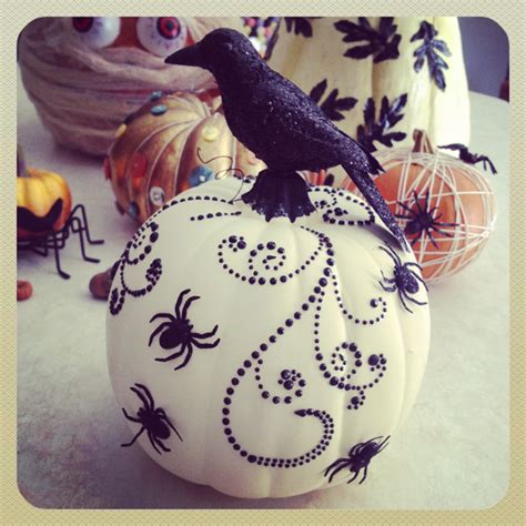 No Carve Halloween Pumpkins - Ideas for Decorating Pumpkins Quickly ...