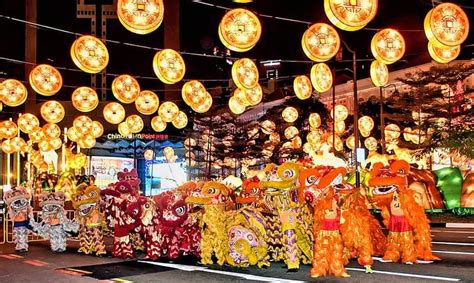 Celebrate Festivals in Singapore: Experience the Vibrant Culture!