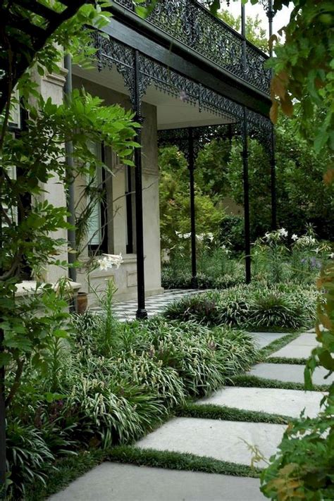 Homestya | Garden architecture, Side house garden, Front yard landscaping design