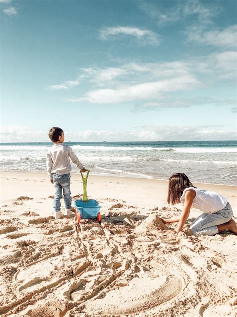 Beach Bucket List for Kids - Eco Explorers