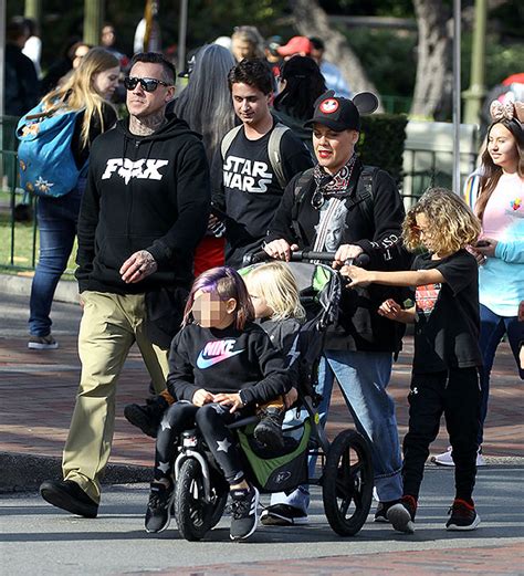 Pink & Carey Hart Take Kids Willow & Jameson To Disneyland: See Pics – Hollywood Life