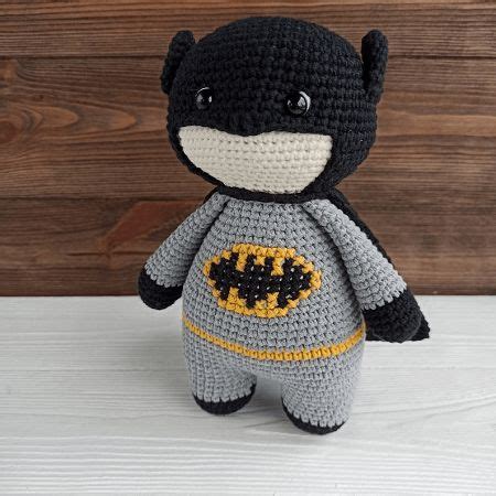 CROCHET BATMAN AMIGURUMI PATTERNS | Crochet batman, Amigurumi patterns ...