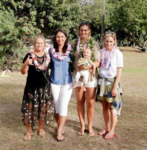 North Shore Surf Girls – Surfer Girl and Congress Woman, Tulsi Gabbard Supports Women’s Surfing