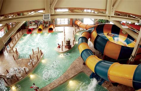 9 Best Indoor Water Parks in Ohio and Nearby States This 2022 ...