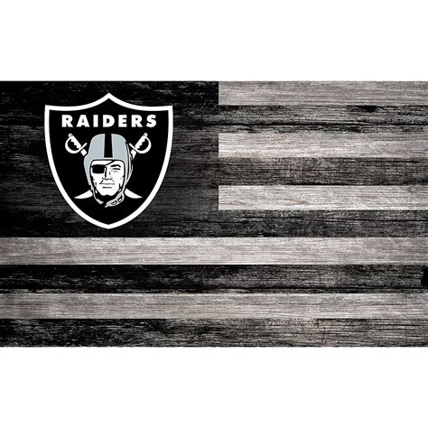 Fan Creations Las Vegas Raiders 11 in x 19 in Distressed Flag Sign ...