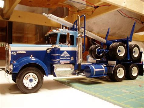 Log truck | Model truck kits, Kenworth trucks, Model cars kits