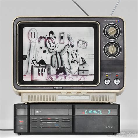 Vintage TV/VCR set - Games Artist