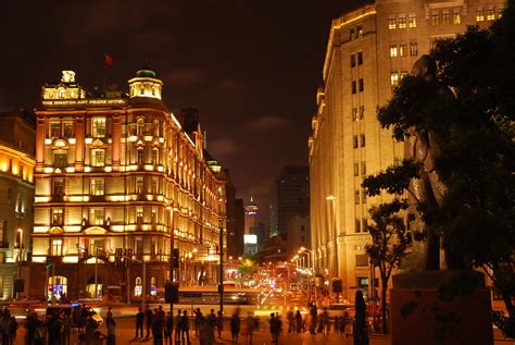 West Nanjing Road at Night | Night scene on the Bund in down… | Flickr