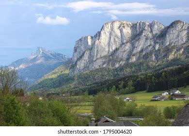 53 Österreichische Landschaft Images, Stock Photos & Vectors | Shutterstock