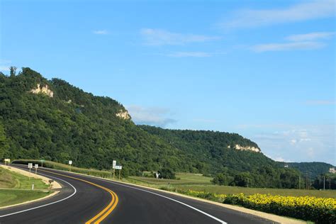 Road Trip: Wisconsin's Great River Road — The Midwestival