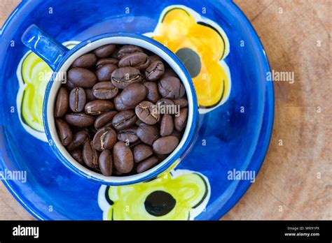 Hand painted cup hi-res stock photography and images - Alamy
