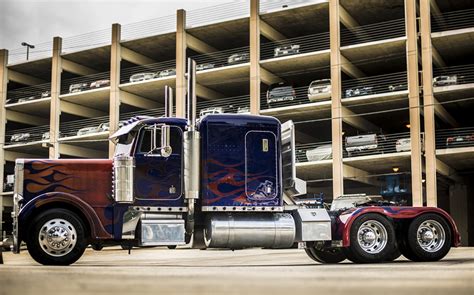 Optimus Prime & Bumblebee Transform Big Bucks At Auction