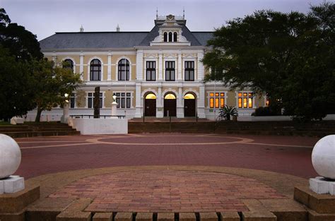 The Iziko South African Museum - Iziko Museums