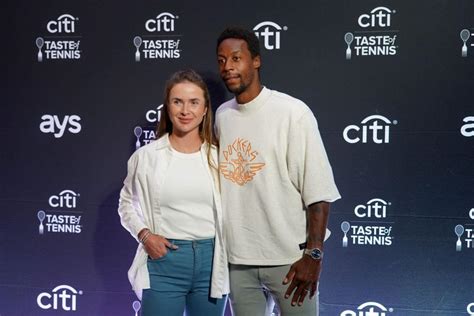 Gael Monfils reacts to wife Elina Svitolina asking about him during her US Open match