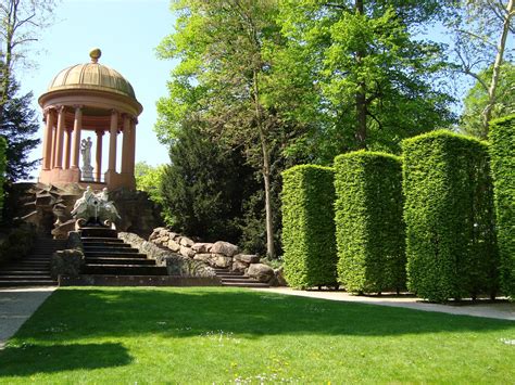 Gardening in Mannheim, Germany: A visit to the Schwetzingen palace gardens