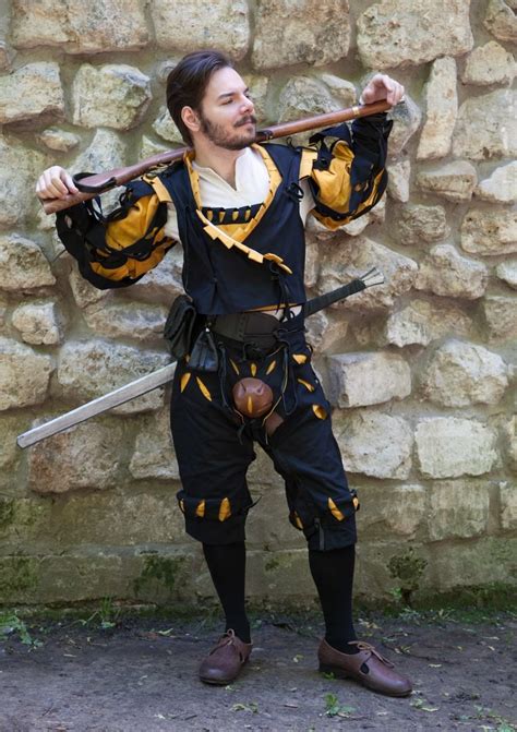 Bors Larp - Warhammer Fantasy Larp costume, Averland mercenary