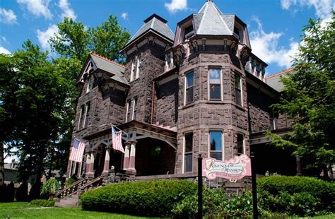 Reynolds Mansion Bed and Breakfast in Bellefonte, Pennsylvania | B&B Rental | Mansions ...