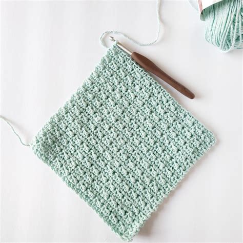 Beginner Easy Crochet Washcloth Pattern - Easy Crochet Patterns