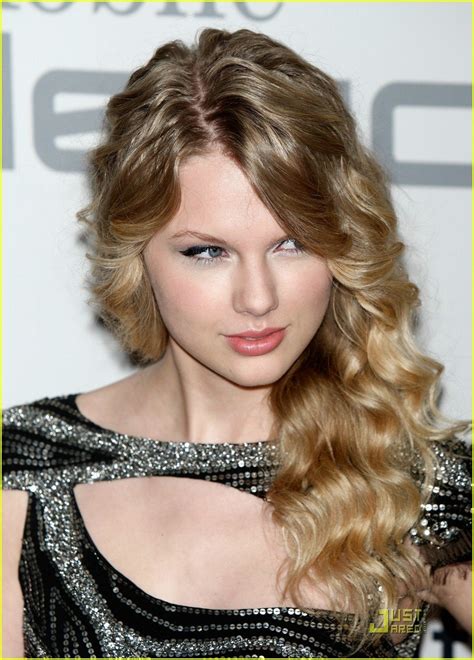 Taylor Swift - Grammys 2009: Photo 1710751 | Grammys 2009, Taylor Swift ...