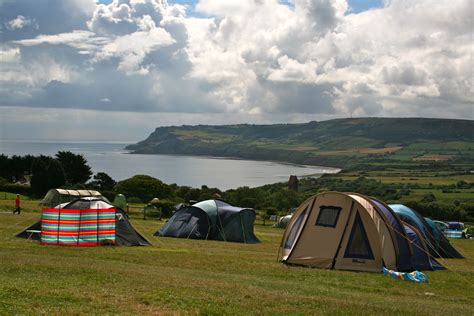 17 family-friendly UK campsites beside the sea | Uk campsites, Camping ...