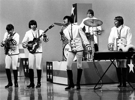 25 Huge Bands from the '60s You Totally Forgot Existed — Best Life