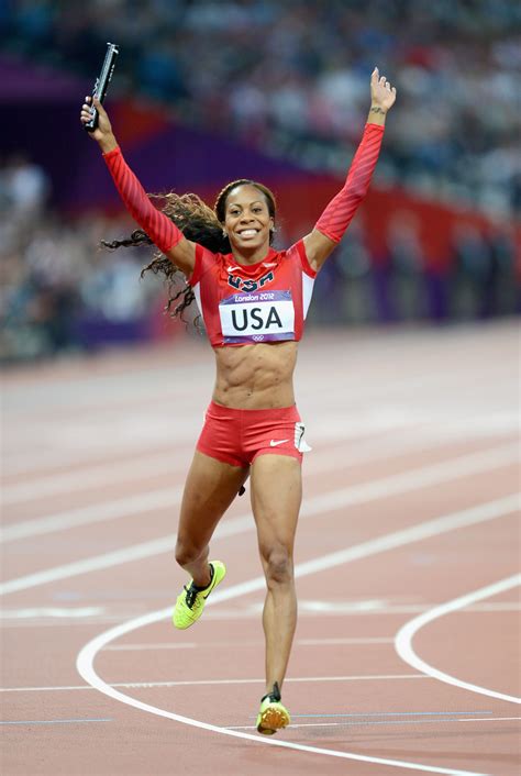 The Comprehensive History of Summer Olympics Fashion | Sanya richards, Track and field, Running